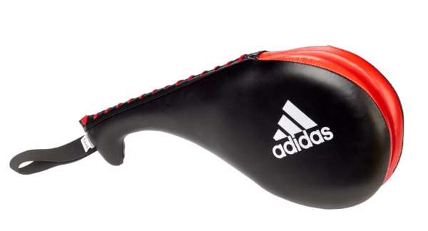 črn adidas dvojni fokuser loparček 2
