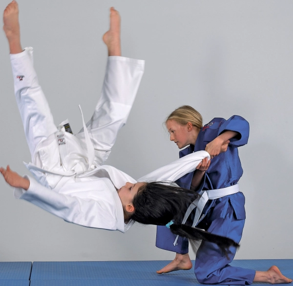 blue yamanashi judo uniform
