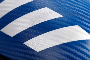 modri adidas wako ščitniki narta 4