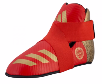 rdeči adidas wako ščitniki narta 1