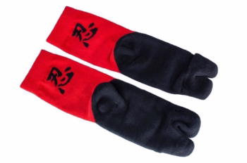 tabi sock with nin shinibi motif 3