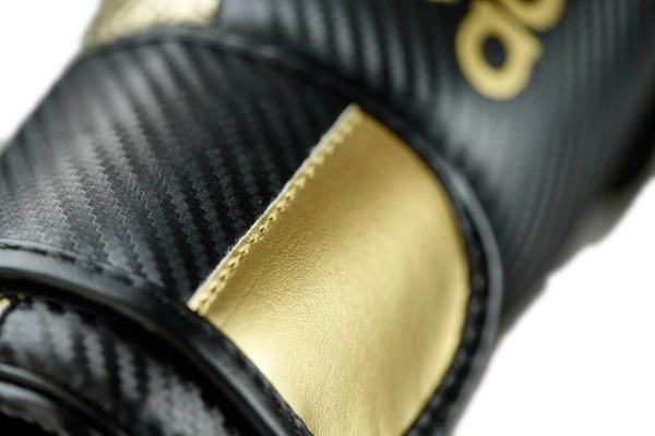 črne adidas pro point fighter rokavice 9