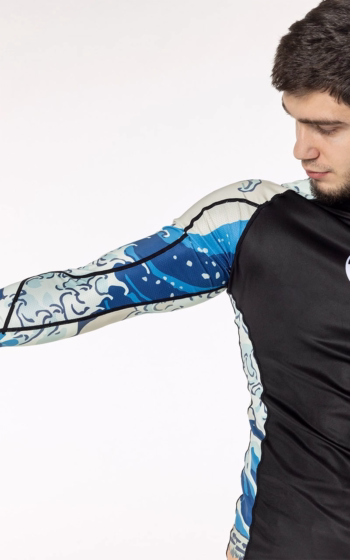 karate rashguard tokaido tsunami