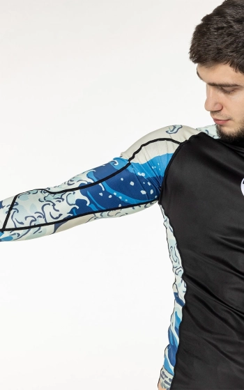 karate rashguard tokaido tsunami