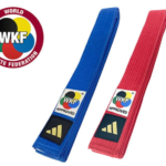 adidas wkf rdeč moder karate pas