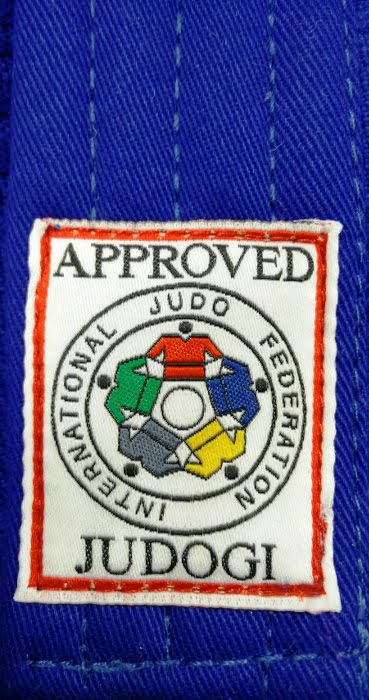 IJF Judo Gi (Kimono) ''Mizuno YUSHO III. BLUE''