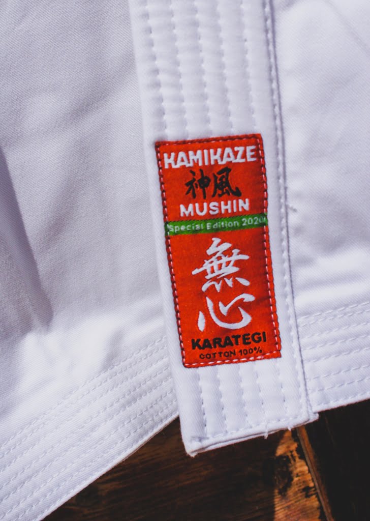 karate uniform kamikaze mushin5