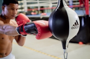 Usnjena dvojna hitra boks žoga ''Adidas SPEED'' - NOVO!!!